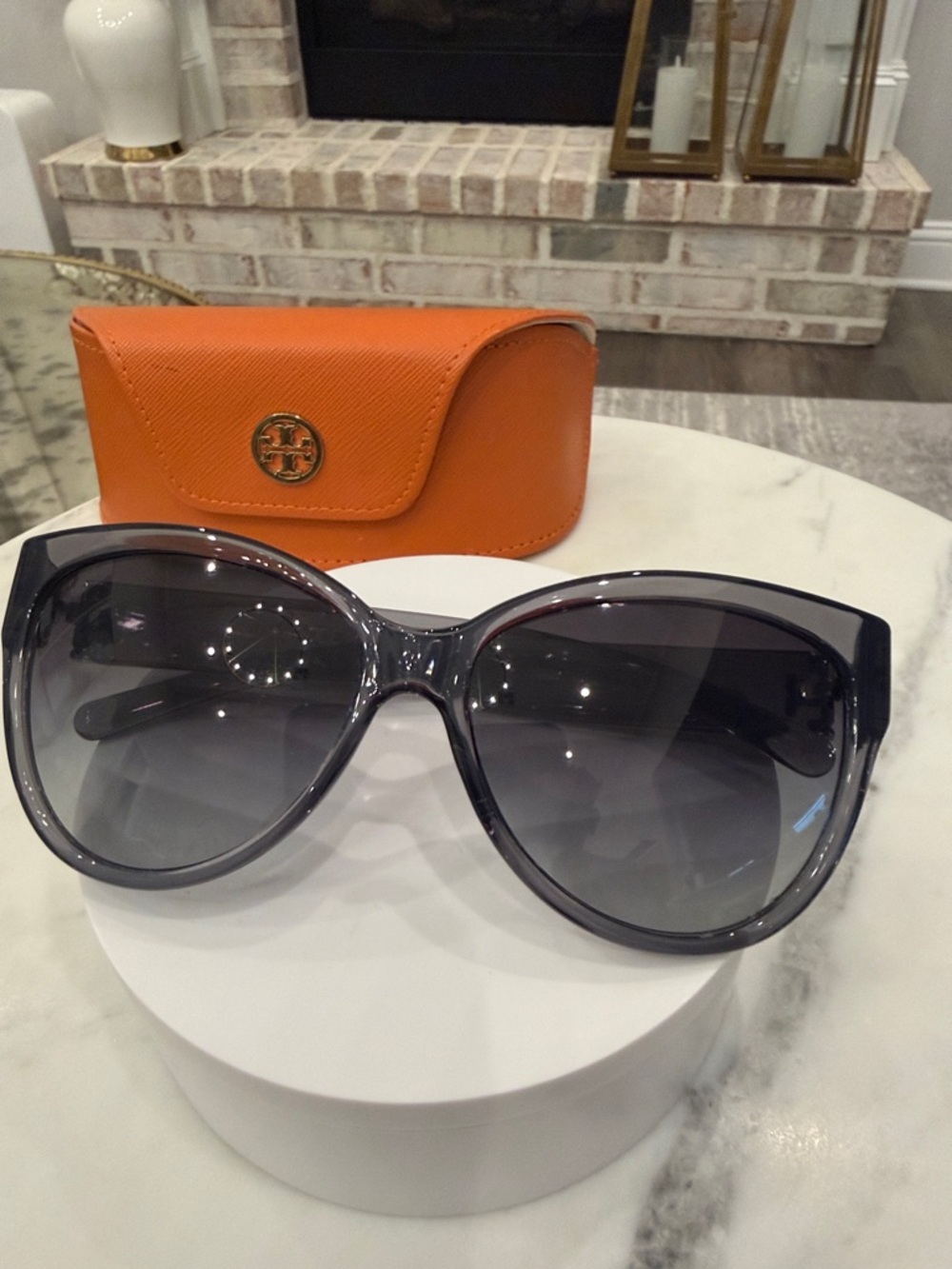 Tory Burch Gray Gradient Oversized Sunglasses with Orange Case